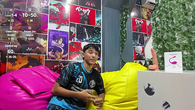 Austin Cardieff online show from January 7, 2025, 8:31 pm