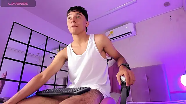 Austin Cardieff online show from February 8, 2025, 4:36 pm