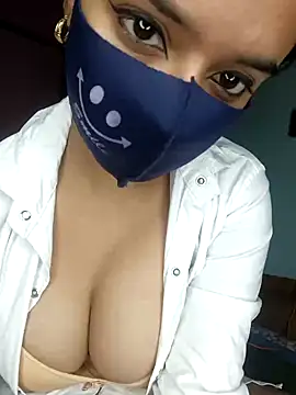 Snapshot of wild_bong_queen chatting on December 4, 2024, 5:11 pm wild bong queen online show from December 4, 2024, 5:11 pm