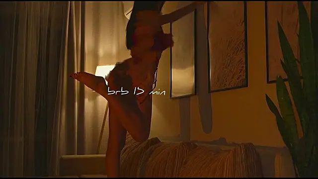 wowmolly online show from February 4, 2026, 12:55 pm