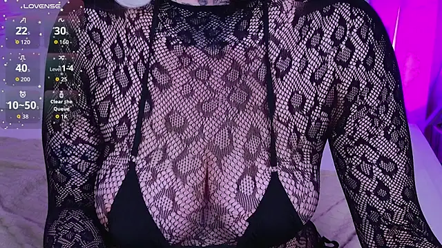 SherriMartinez online show from September 9, 2025, 5:56 pm