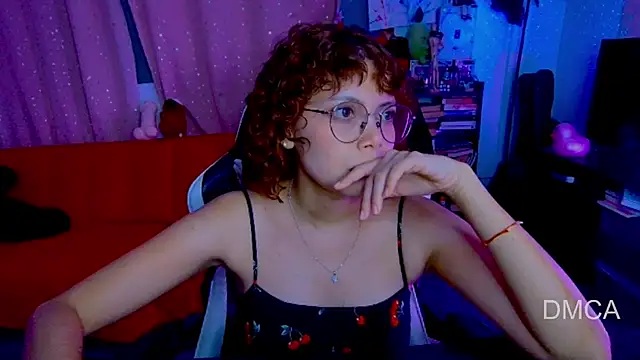 Drea Foox online show from June 16, 2026, 4:15 am