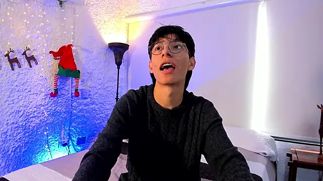 alexandersawyer online show from December 30, 2024, 1:03 pm