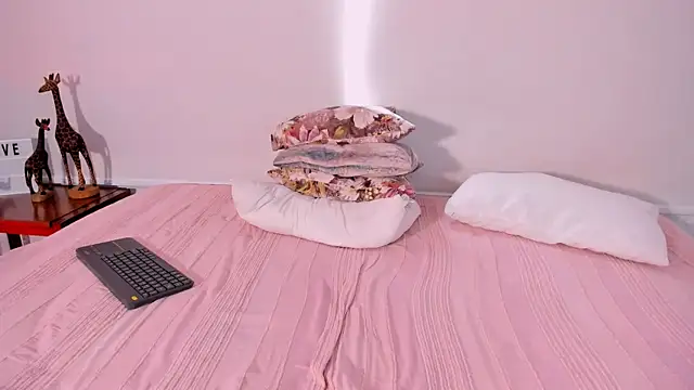 alexandersawyer online show from March 13, 2025, 4:01 pm