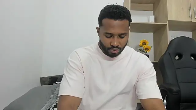 Snapshot of karsonmorris chatting on September 18, 2025, 11:45 am karsonmorris online show from September 18, 2025, 11:45 am