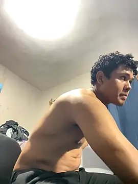 Brencuz online show from October 14, 2025, 2:01 am