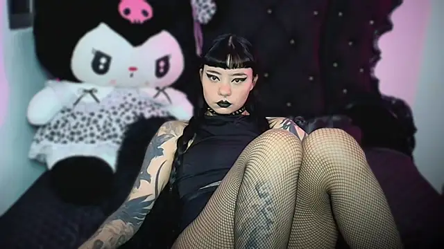 lilithmoon 666  online show from January 14, 2026, 10:58 pm