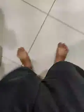 Akhil3290 online show from December 8, 2024, 4:35 am