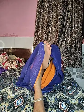 Shivani Mumbai85 online show from November 18, 2025, 5:17 pm