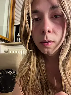 See my Boobs  online show from November 16, 2025, 9:53 pm