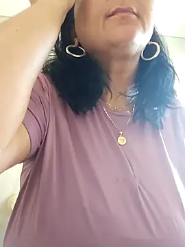 paulinaDiaz1 online show from February 20, 2026, 2:06 pm