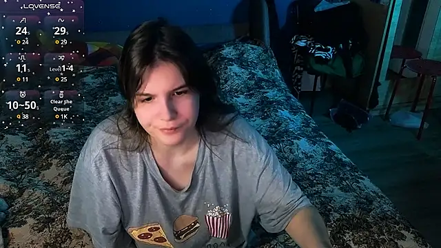 Snapshot of Ruyjin_Choi chatting on December 27, 2024, 2:12 pm Ruyjin Choi online show from December 27, 2024, 2:12 pm