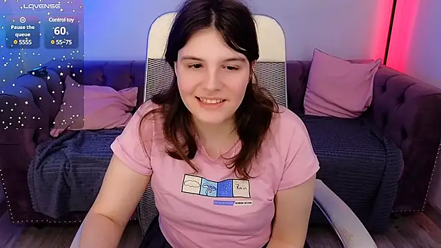 Snapshot of Ruyjin_Choi chatting on March 19, 2025, 10:55 am Ruyjin Choi online show from March 19, 2025, 10:55 am