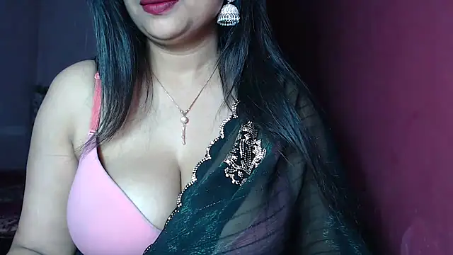 Snapshot of _Kamakshi chatting on February 5, 2025, 5:53 pm Kamakshi online show from February 5, 2025, 5:53 pm