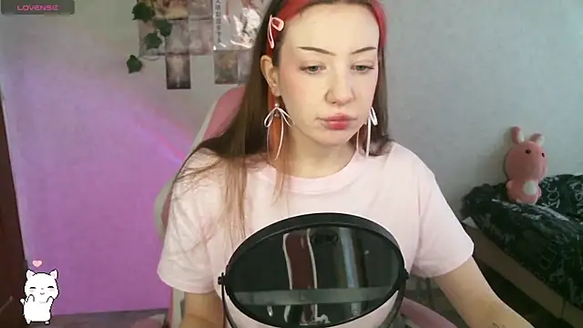 Snapshot of SweetieMollyy chatting on March 3, 2025, 7:54 am SweetieMollyy online show from March 3, 2025, 7:54 am