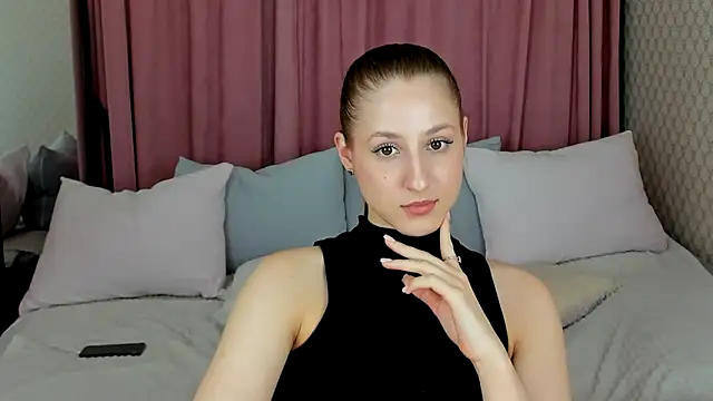 Snapshot of BritneyCruze chatting on December 12, 2024, 3:37 pm BritneyCruze online show from December 12, 2024, 3:37 pm