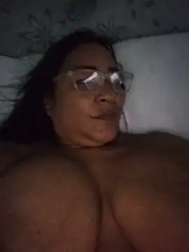 Snapshot of sexy_hot_carol chatting on June 16, 2026, 5:32 am sexy hot carol online show from June 16, 2026, 5:32 am