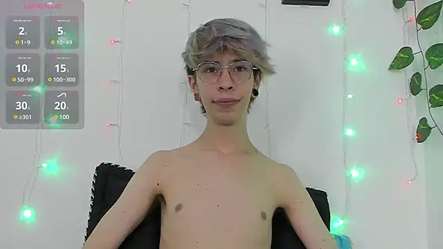  Jakke online show from January 3, 2025, 12:43 am