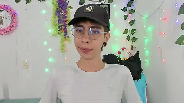  Jakke online show from January 15, 2025, 10:35 pm