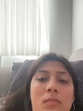 Snapshot of melosunuzz chatting on May 23, 2026, 10:19 am melosunuzz online show from May 23, 2026, 10:19 am
