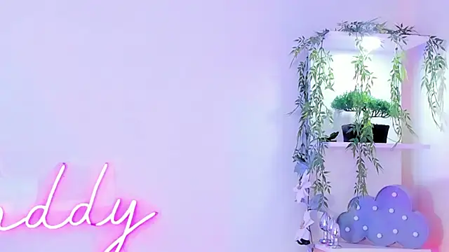 MaddyParisi online show from March 15, 2025, 4:13 am