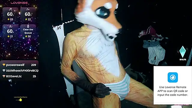 Snapshot of FoxieHikari chatting on December 12, 2024, 2:59 am FoxieHikari online show from December 12, 2024, 2:59 am