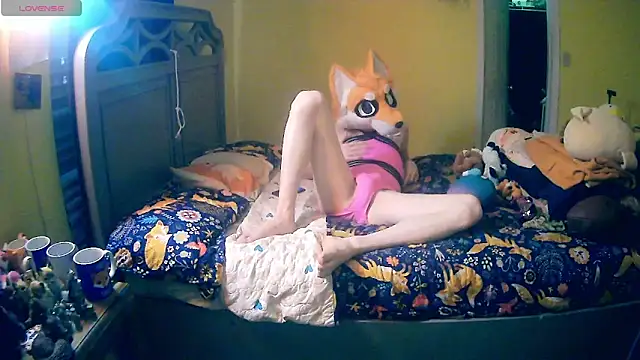 Snapshot of FoxieHikari chatting on October 27, 2025, 1:09 am FoxieHikari online show from October 27, 2025, 1:09 am