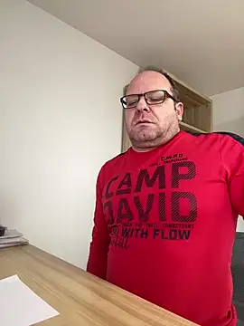 coupleLatinaLovers online show from December 13, 2024, 12:06 pm