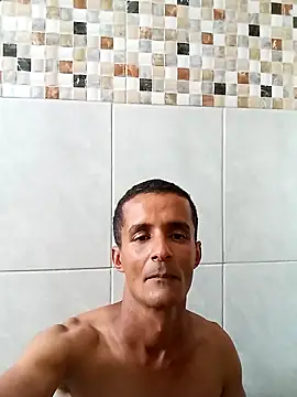 morenogato100 online show from October 12, 2025, 5:01 pm