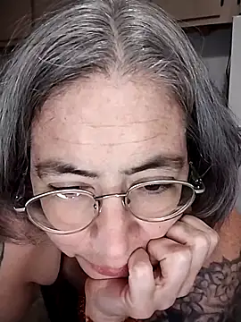 GraceHenderson online show from March 5, 2025, 1:52 am