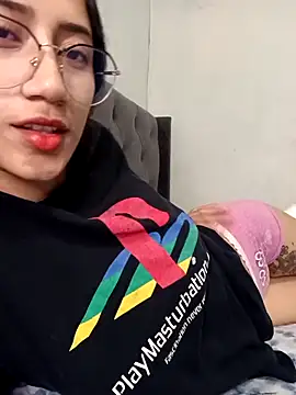 KaitlynLoveCam online show from February 11, 2025, 3:08 am