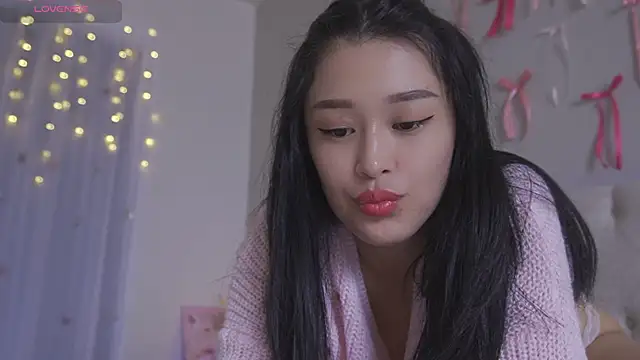 yumisunn online show from February 9, 2026, 12:25 am