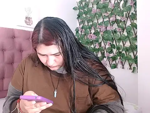  69HONRY online show from November 20, 2025, 1:00 pm