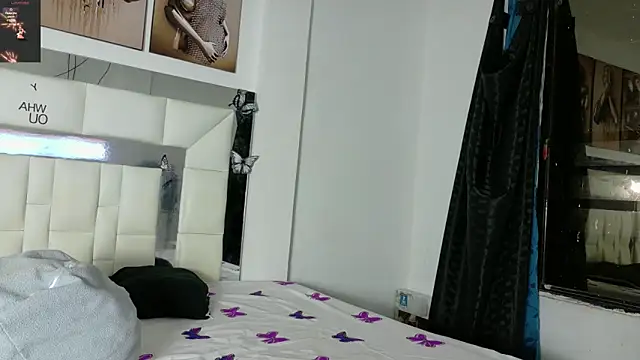 Sexy Alejandro  online show from March 6, 2025, 10:52 am