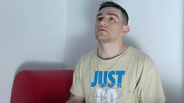 Snapshot of Sexy_Alejandro_ chatting on May 13, 2026, 11:51 am Sexy Alejandro online show from May 13, 2026, 11:51 am