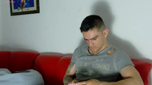 Snapshot of Sexy_Alejandro_ chatting on June 4, 2026, 11:38 am Sexy Alejandro online show from June 4, 2026, 11:38 am