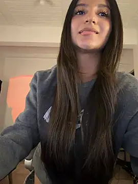 aly golden  online show from July 19, 2026, 9:51 pm