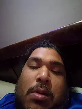 lillydean2024 online show from April 19, 2026, 5:29 am