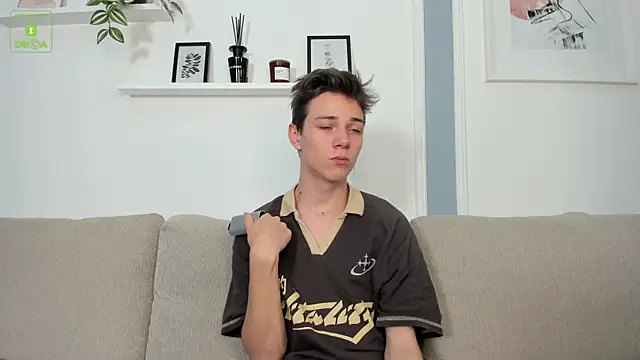 Viego Pattel online show from September 17, 2025, 4:30 pm