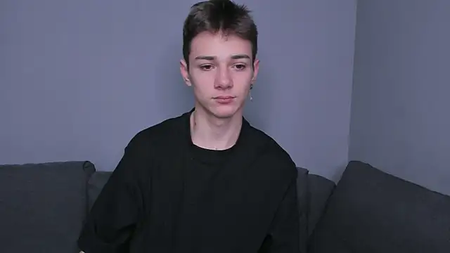 Viego Pattel online show from December 4, 2025, 12:25 pm