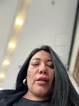 Abril10  online show from January 29, 2025, 3:58 pm