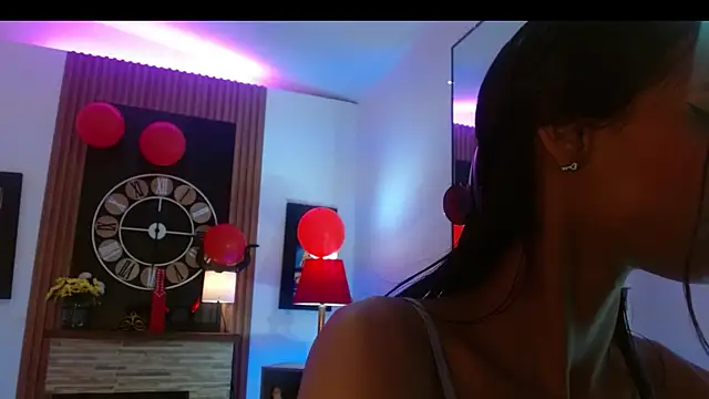 shantal ray4 online show from February 26, 2025, 11:30 am