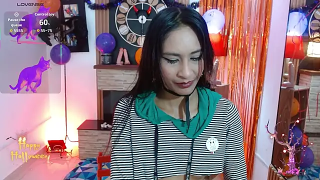 shantal ray4 online show from October 20, 2025, 11:43 am