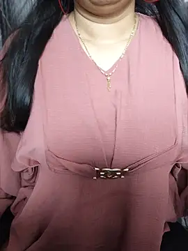 Snapshot of QueenHaryana chatting on July 8, 2026, 5:12 am QueenHaryana online show from July 8, 2026, 5:12 am