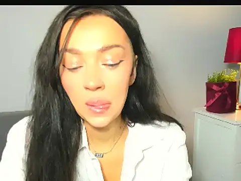 Snapshot of OliviaFantasy chatting on February 3, 2026, 10:31 am OliviaFantasy online show from February 3, 2026, 10:31 am