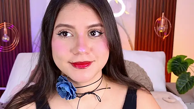pamelajons  online show from May 27, 2026, 12:35 pm