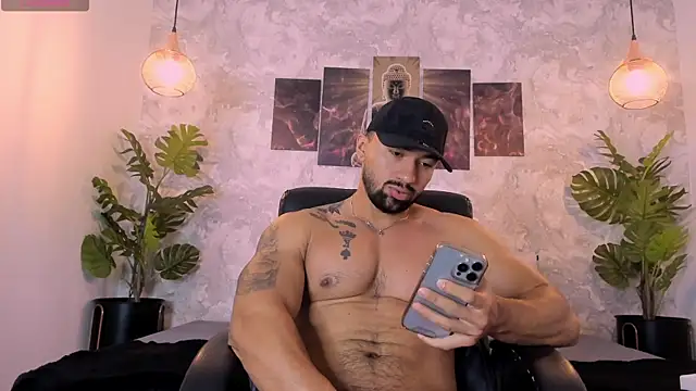 Regan   online show from March 22, 2025, 4:24 am