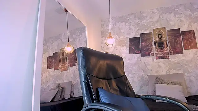 Regan   online show from September 29, 2025, 7:02 am