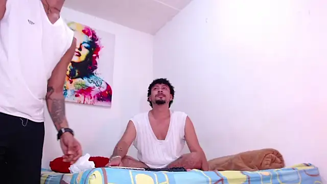 enjoy vibes online show from November 11, 2025, 2:50 pm