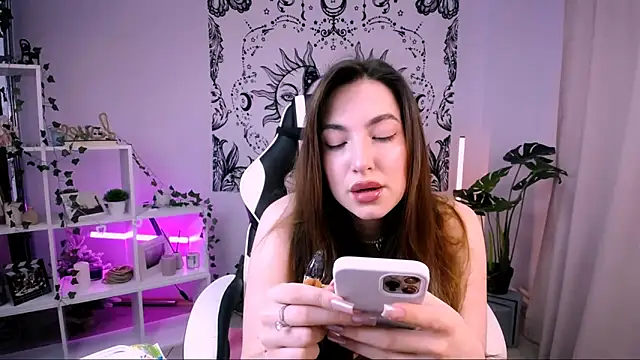 MelissaLovvv online show from March 7, 2025, 3:40 am